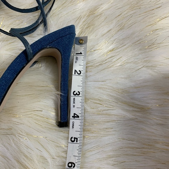 🌻Wrap Around Denim Heels🌻 - Picture 3 of 5